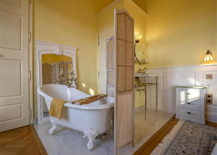 7-bedroom Tarn With * Damiatte